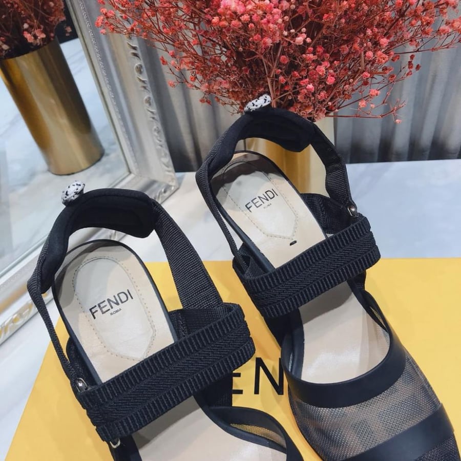 هيلز فندي Fendi