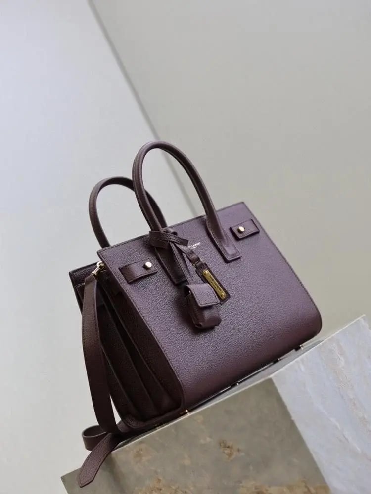 SAC DE JOUR IN GRAINED LEATHER - BABY سالوران