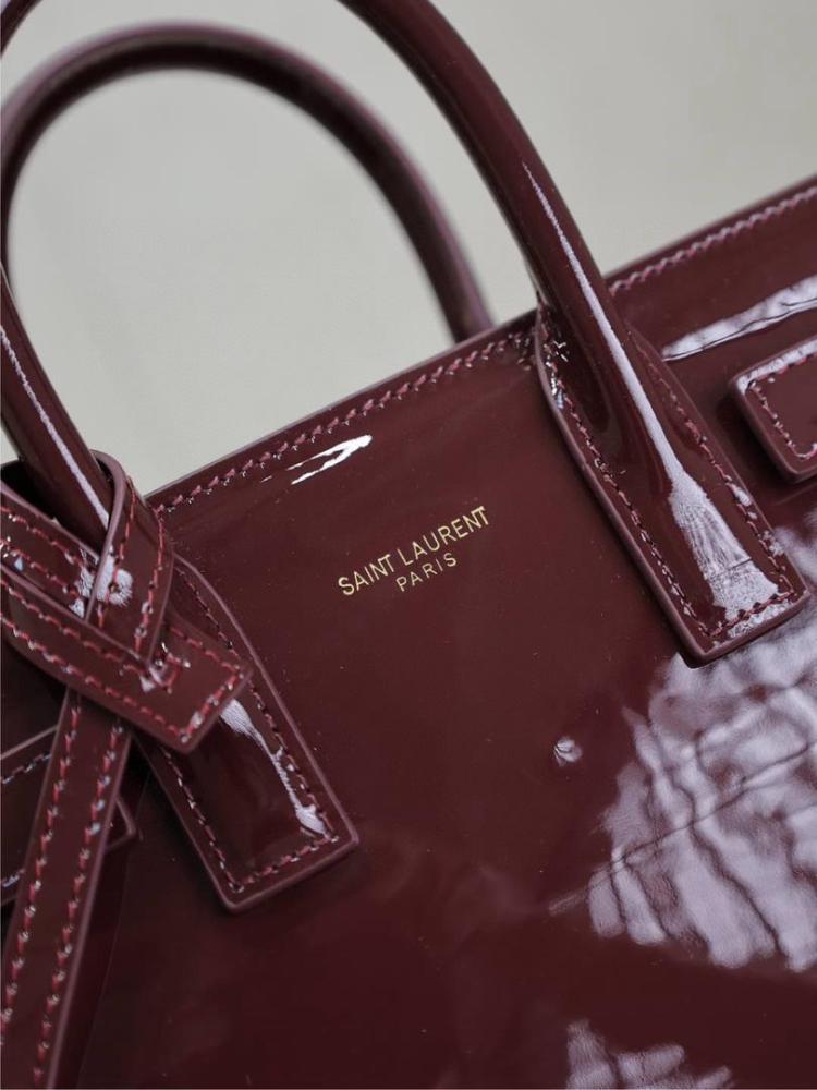 SAC DE JOUR IN PATENT LEATHER - NANO