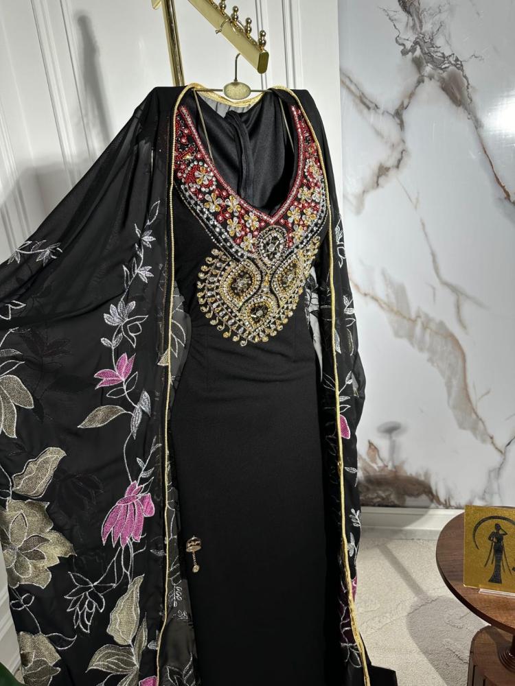 Chic abaya