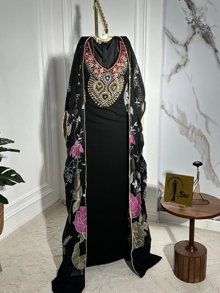 Chic abaya