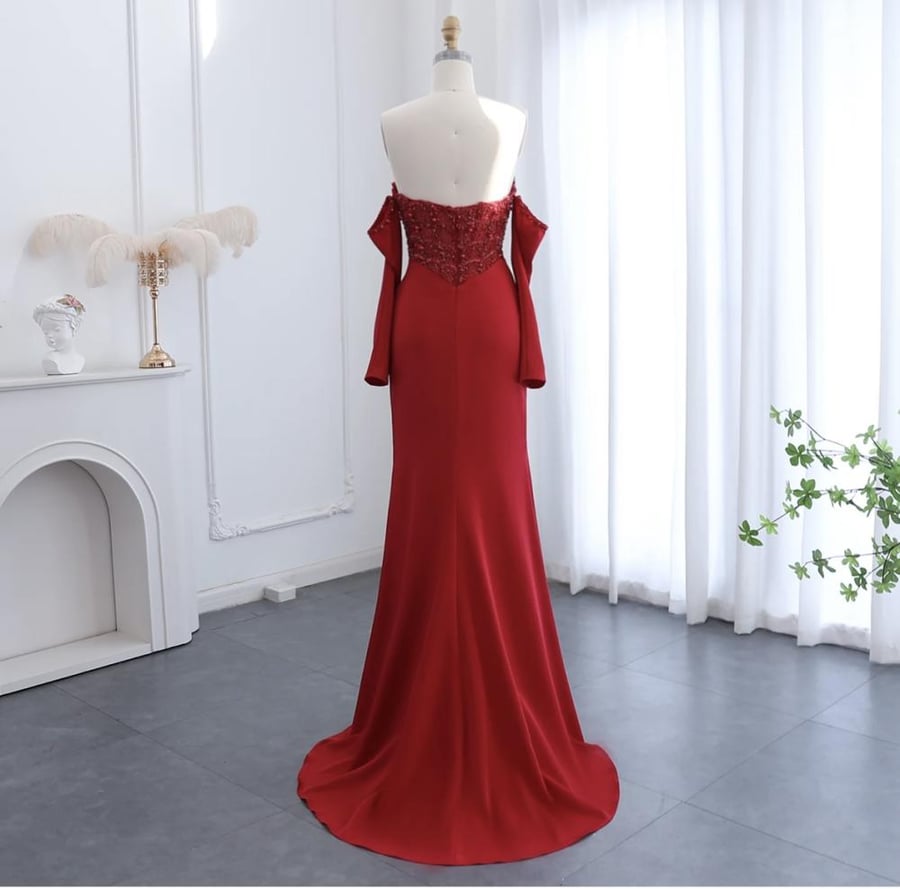 فستان سهرة فاخر من سمارا بوتيك-تطريز لؤلؤ مع ترتر انيق) احمر-E12