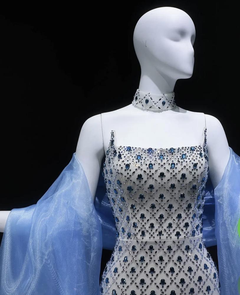 فستان سهرة ازرق فاتح من سمارا بوتيك-E133