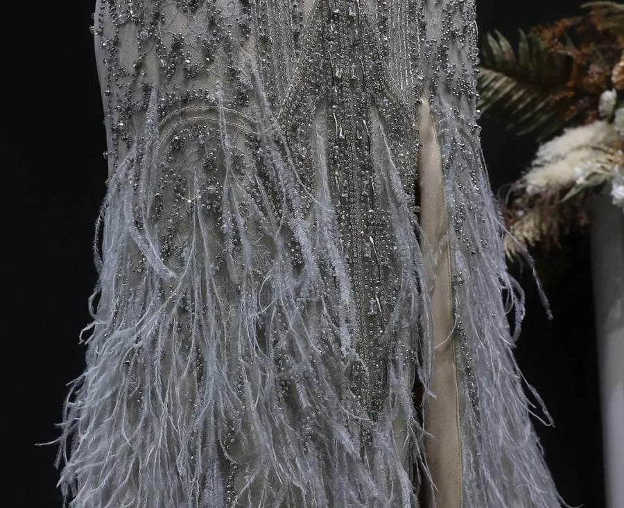 فستان سهرة ريش رمادي من سمارا بوتيك-E140