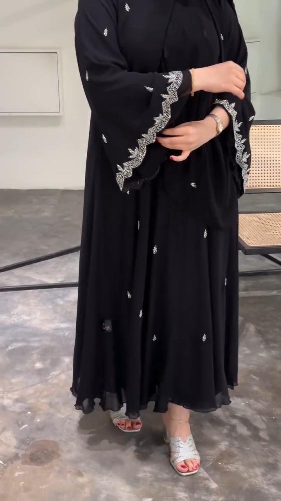 Eye-catching abaya