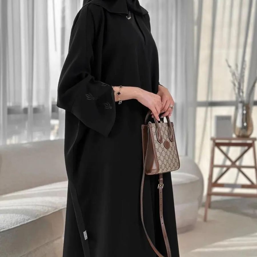 عبايات الجوهره المميزه الأكثر طلبا عبايات الدوامات