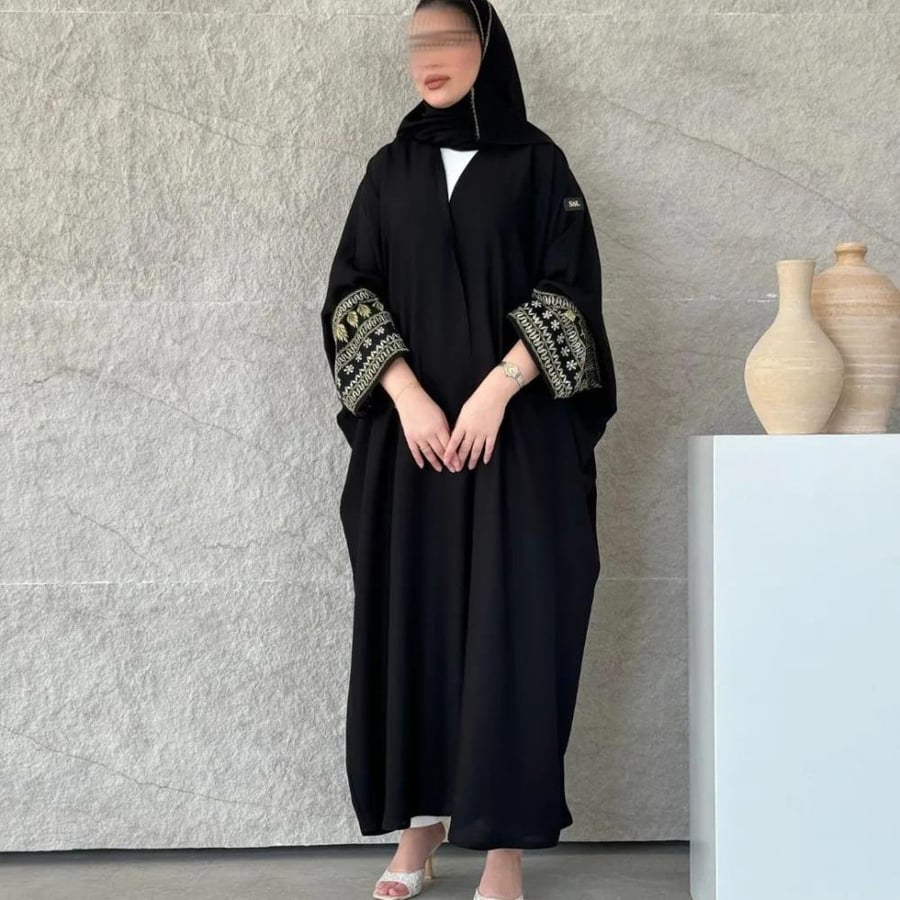 عبايا عمليه