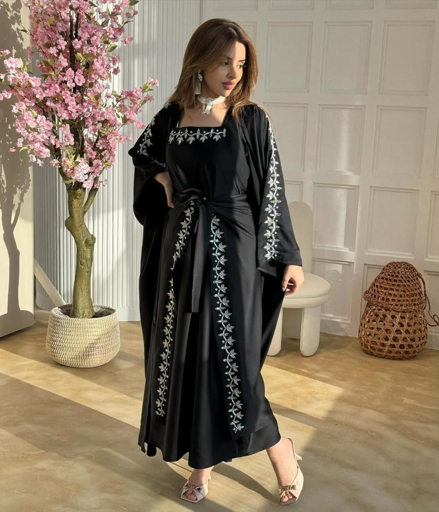 More than one piece of occasion abaya