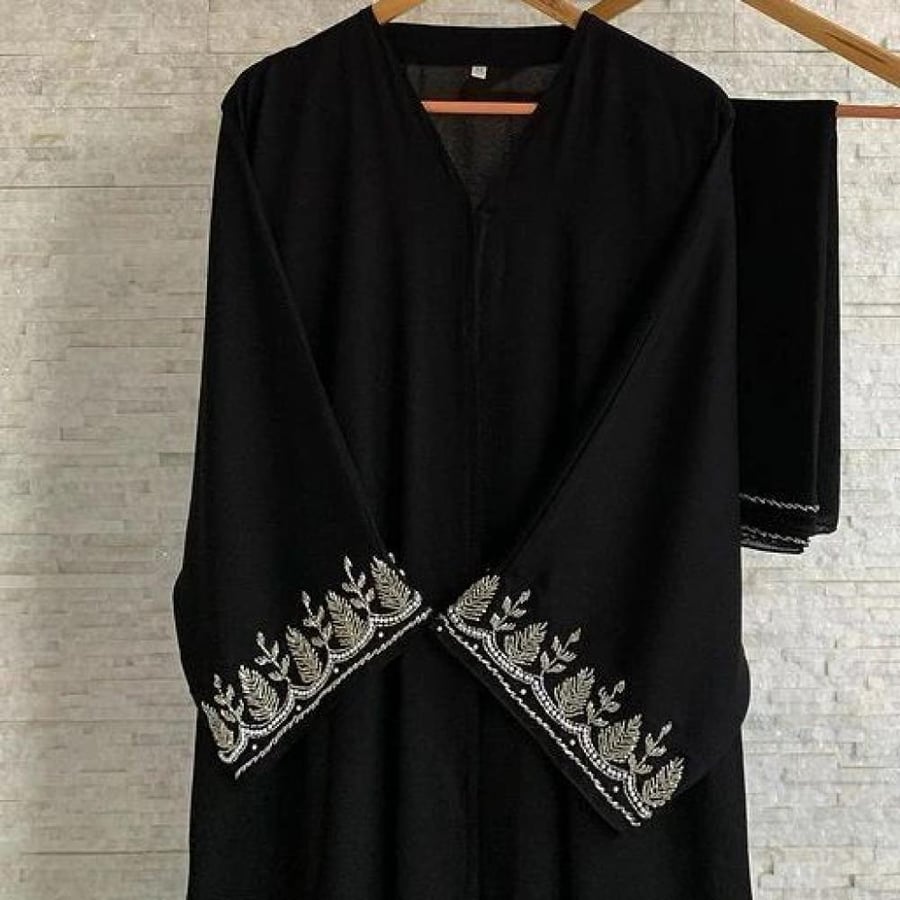 عبايا عمليه صيفيه