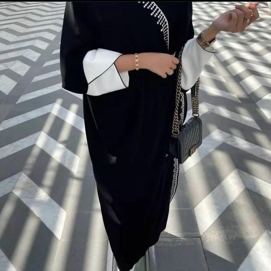 Summer surgical abaya