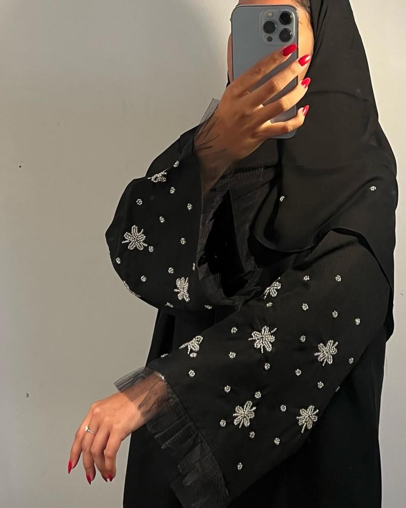 عبايا مناسبه للدوام