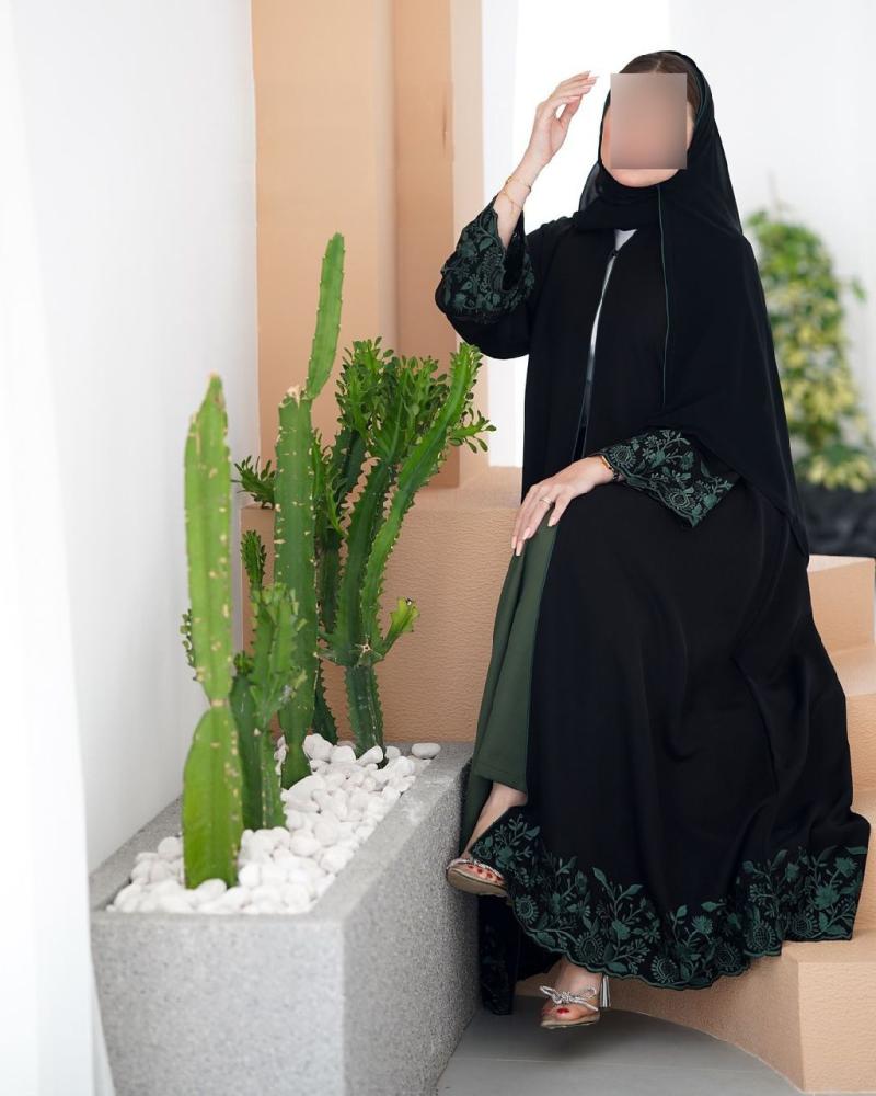 عباية M