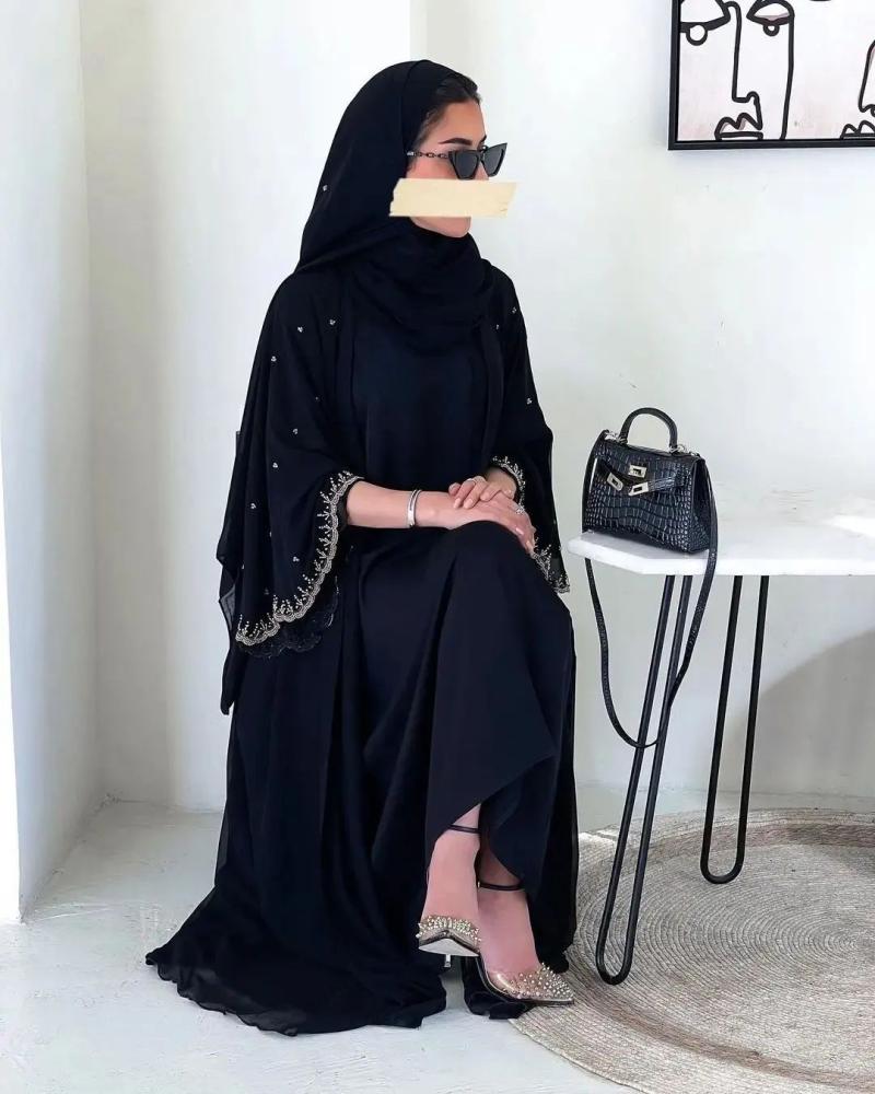 Al-Jawhara distinguished abayas
