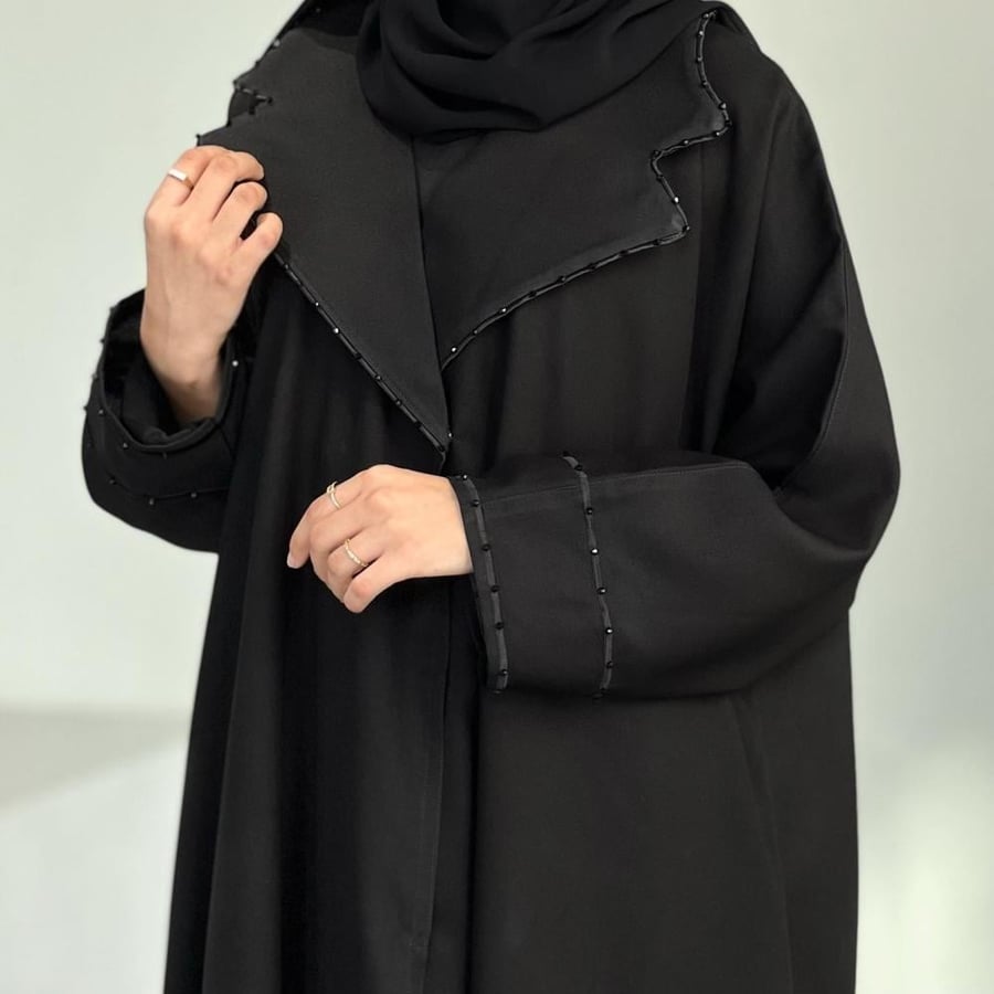 عبايا مناسبه للدوام