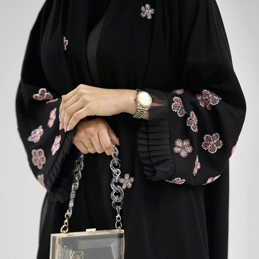 عبايا صيفيه الأكثر طلبا