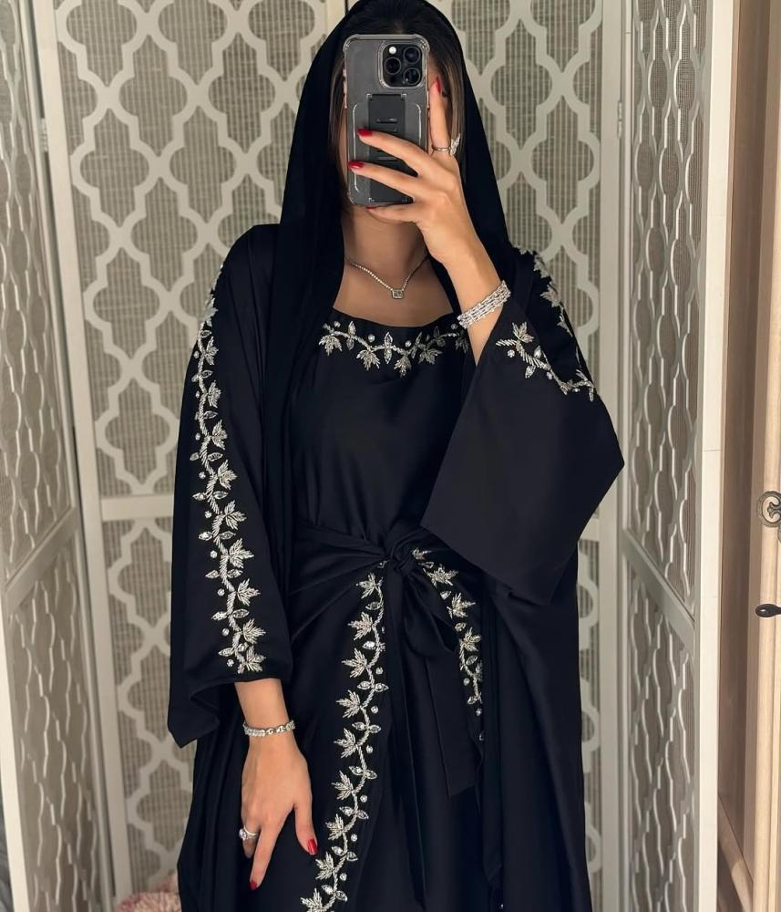 More than one piece of occasion abaya