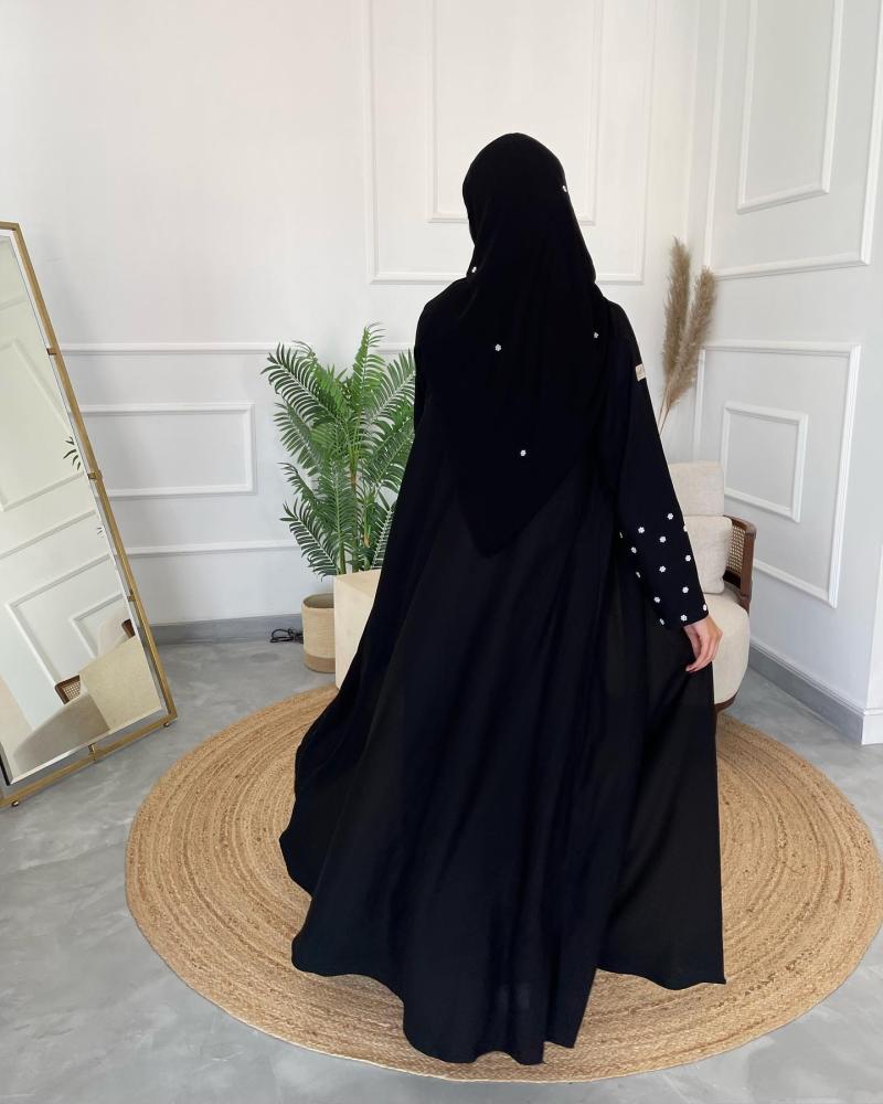 عبايا صيفيه عمليه