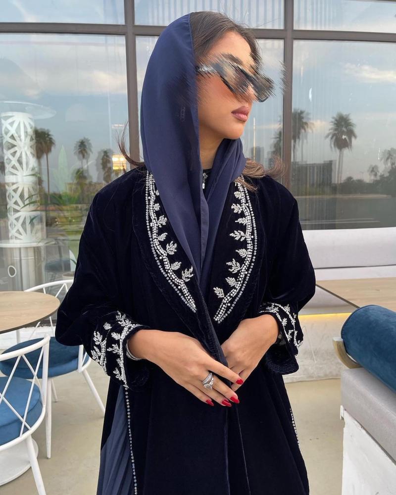 عبايا عمليه شتويه