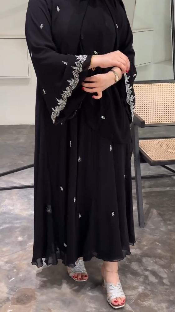 Eye-catching abaya