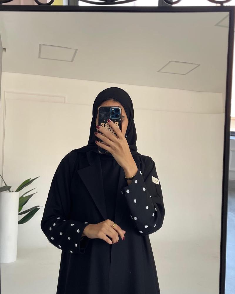 عبايا صيفيه عمليه