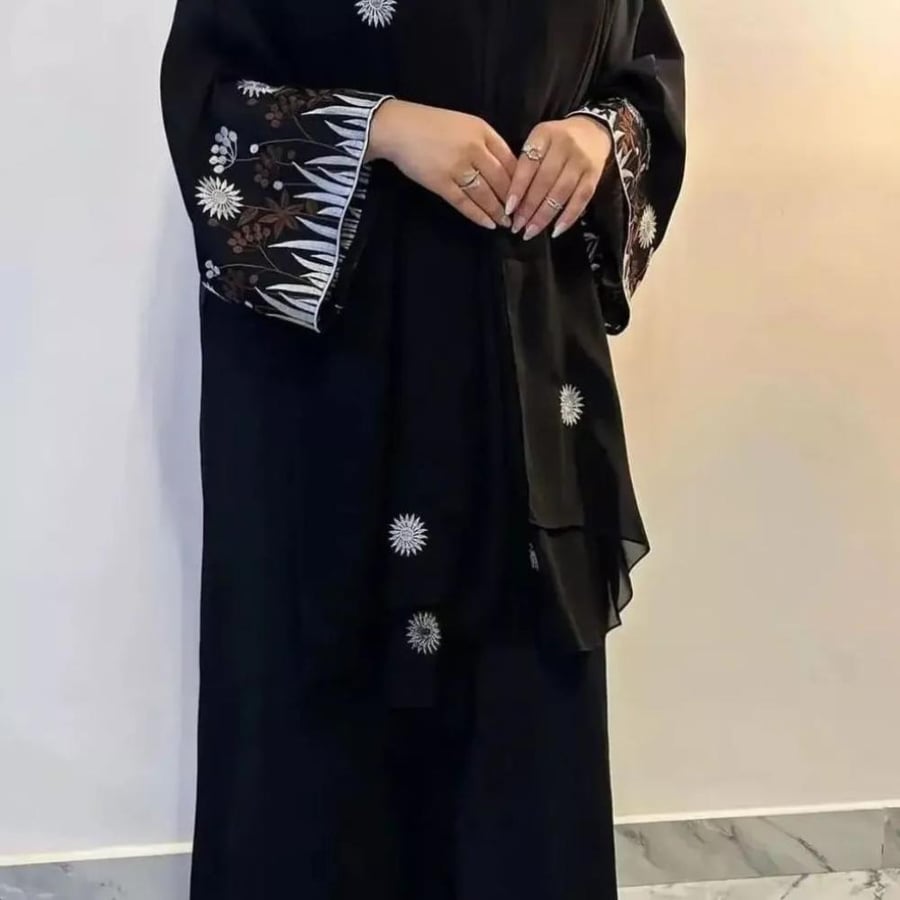 عبايا عمليه صيفيه