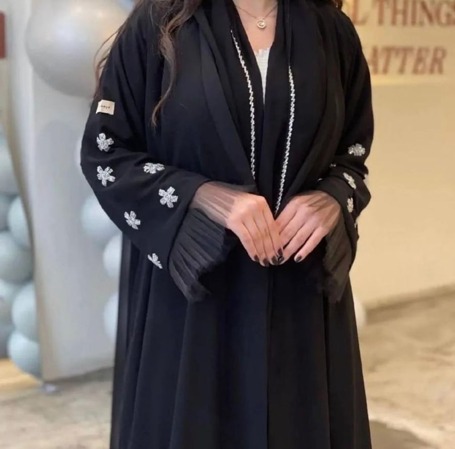 Summer surgical abaya