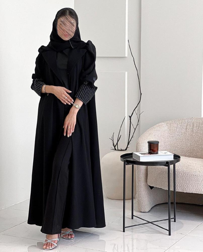 The indulgence abaya