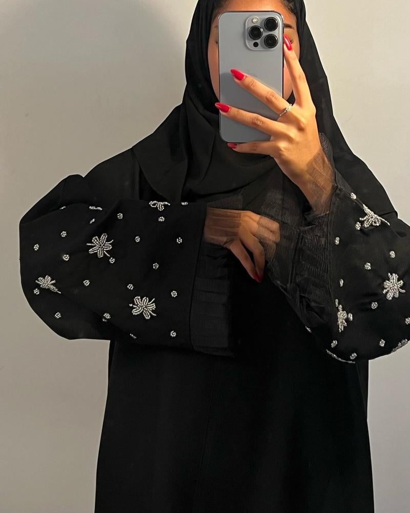 عبايا مناسبه للدوام