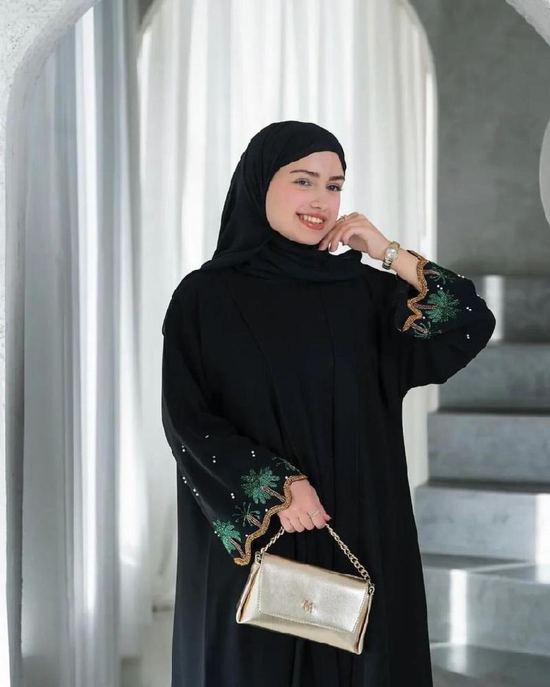 عباية اليوم الوطني