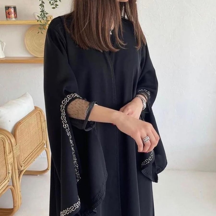 عبايا عمليه صيفيه