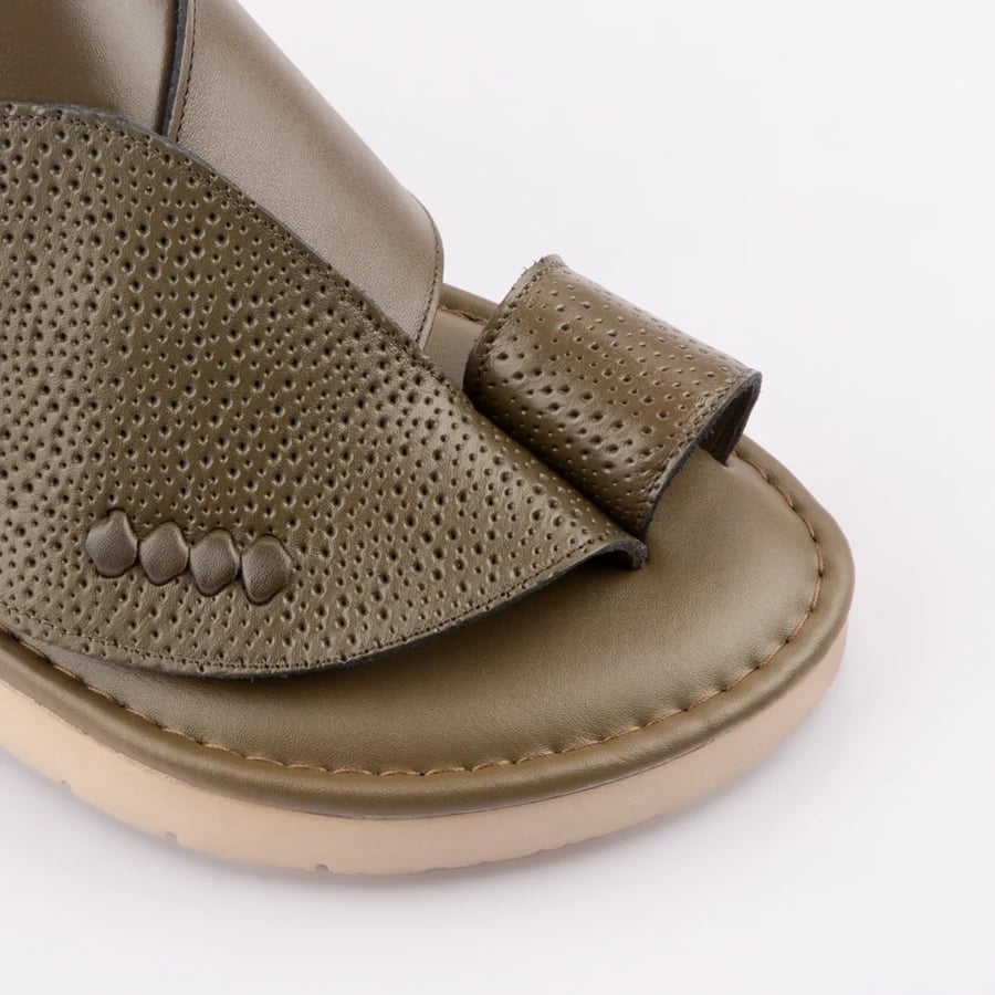 Men's leather medical Italian sandal olive