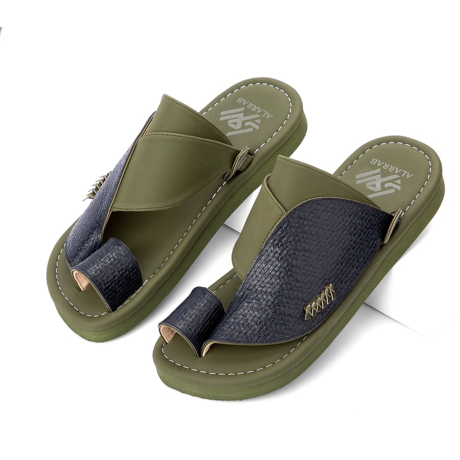 Gulf national slippers, navy blue and olive