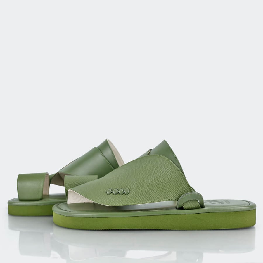 Men's Eastern slippers embroidered from green Italian leather