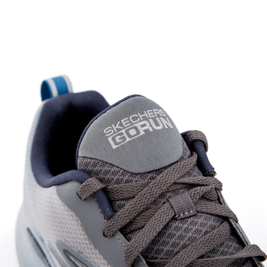 SKECHERS Go Run سكيتشرز غو ران