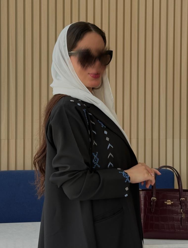 عباية بليزر بتطريز ازرق + سماوي #274