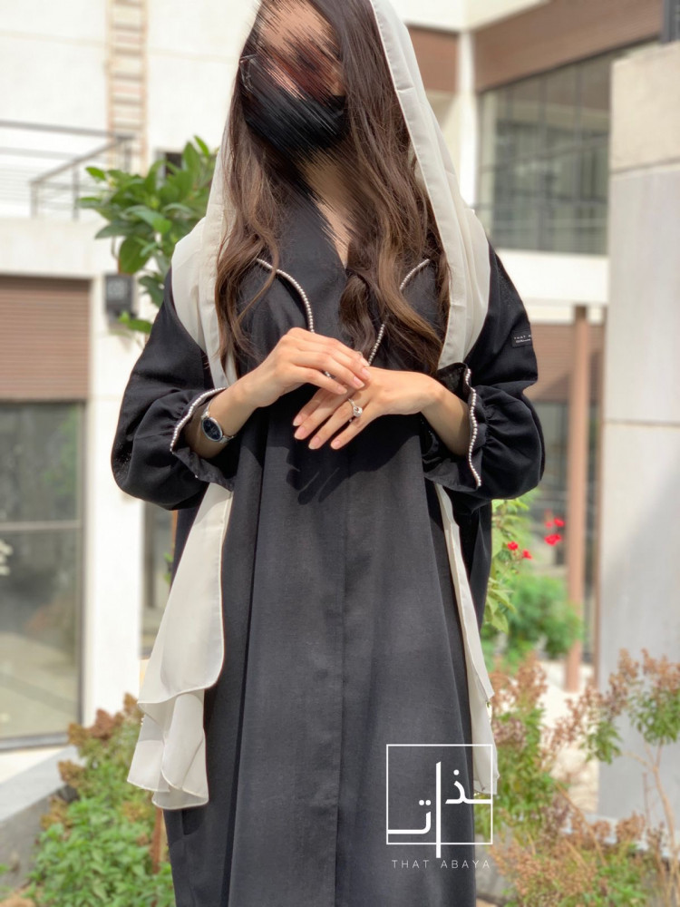 عباية مزينة ب لؤلؤ #218 black