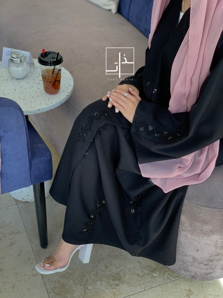 عباية فخمة مزينة بشك ناعم #253