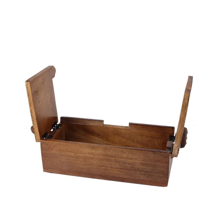 Wooden incense box 3