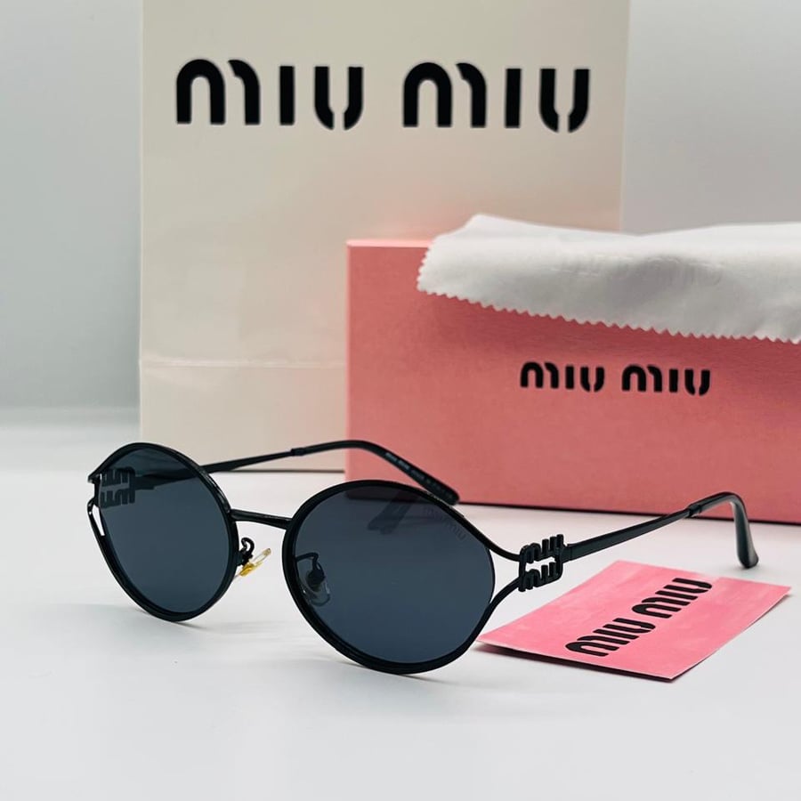 نظارة miu miu