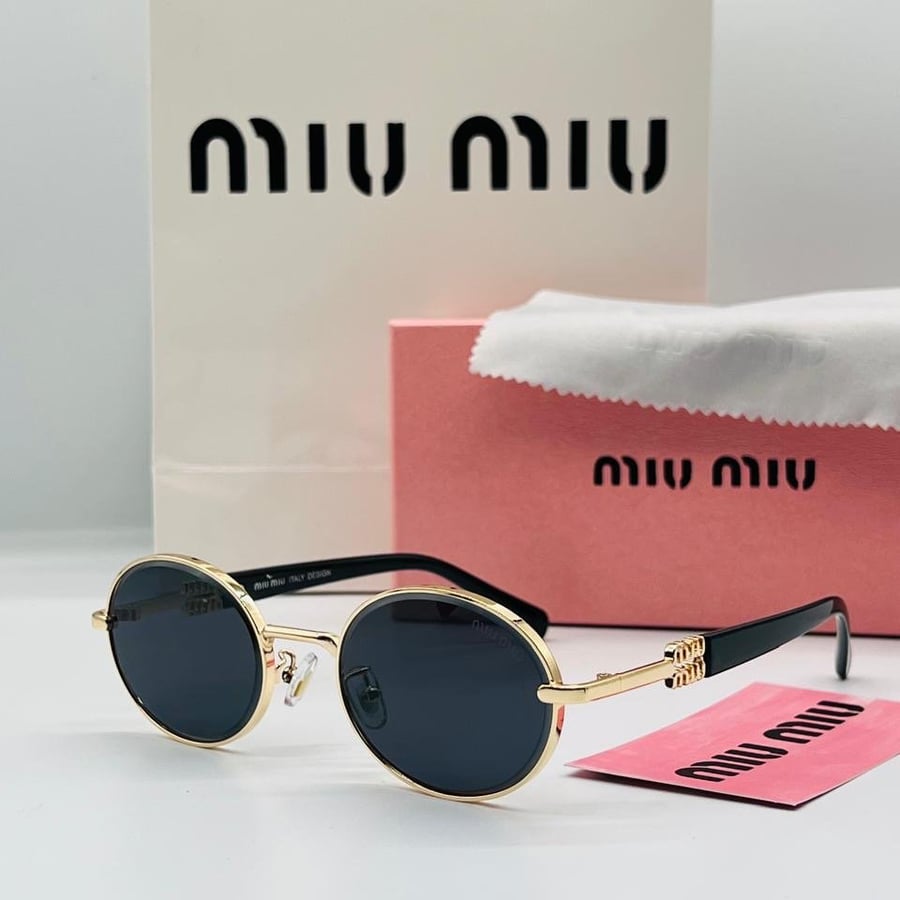 نظارة miu miu
