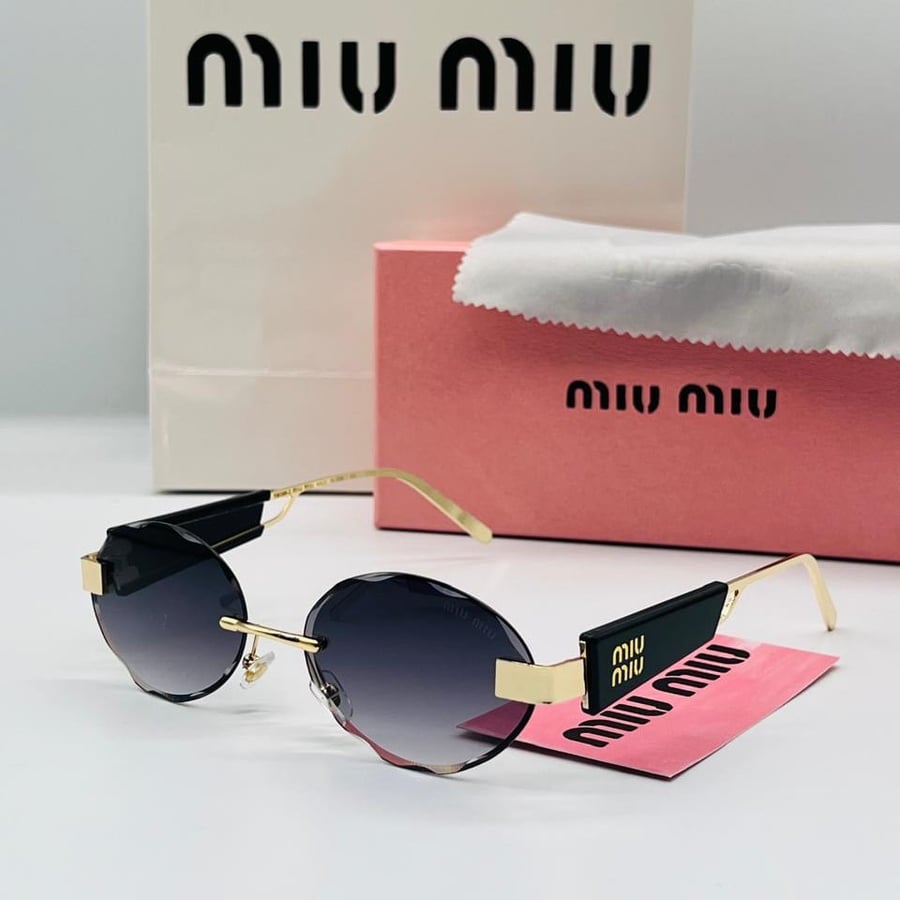 نظارة miu miu