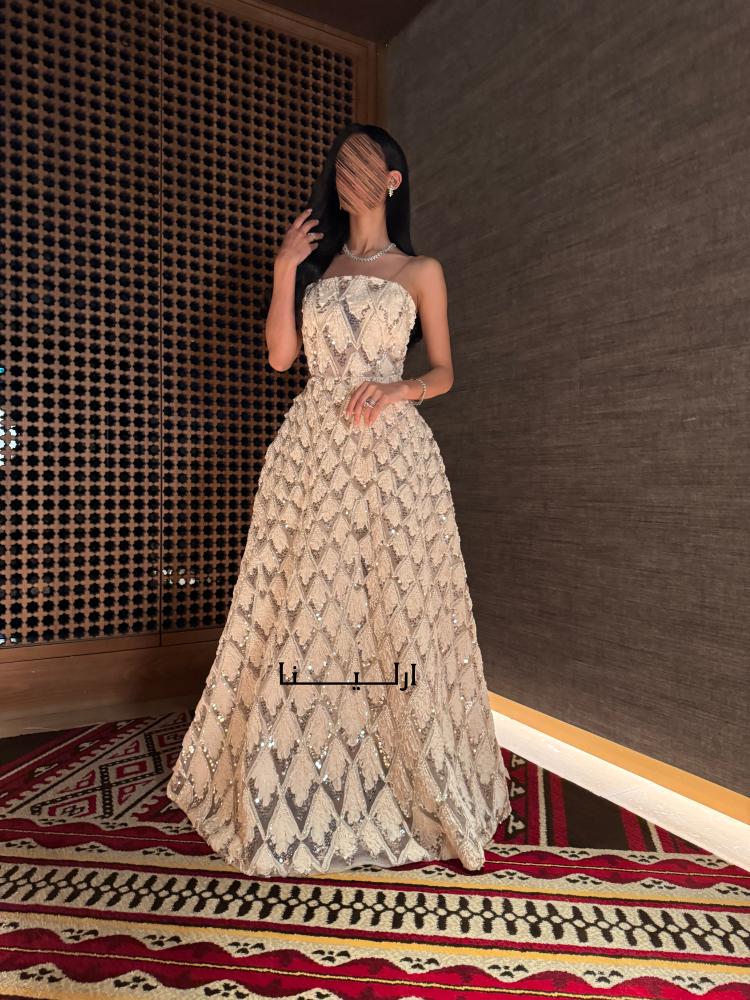 فستان تريشا سكري