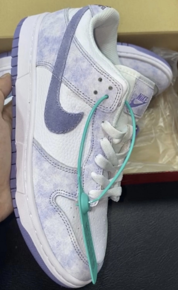 Nike Dunk Low “Purple Pulse”