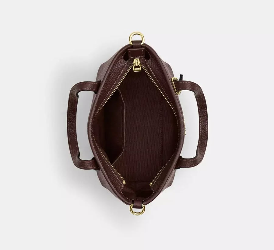 شنطة كوتش | Coach