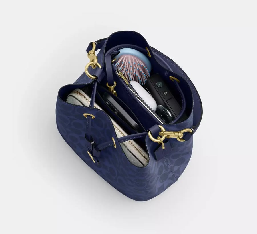 شنطة كوتش | Coach