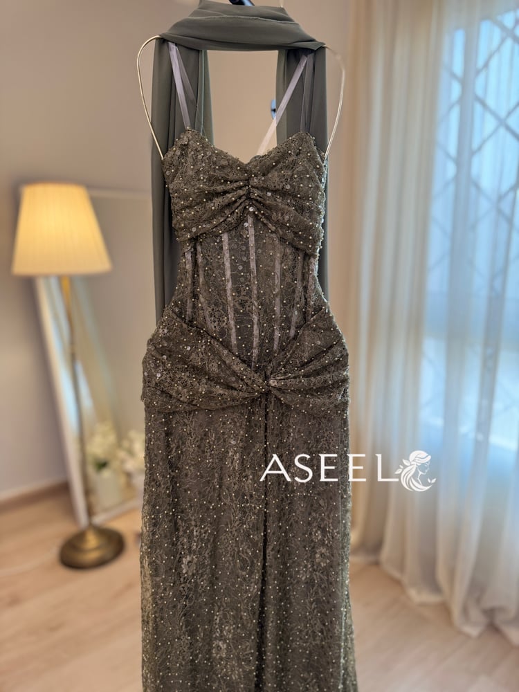 فساتين سهرة طويلة