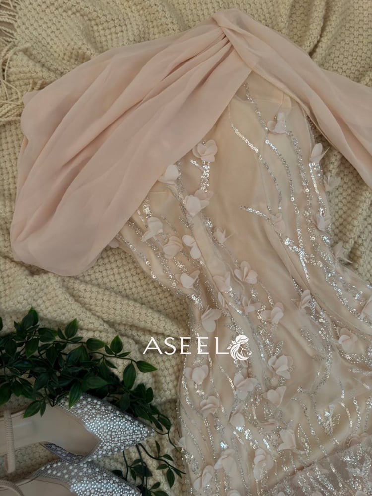فساتين سهرة بيج