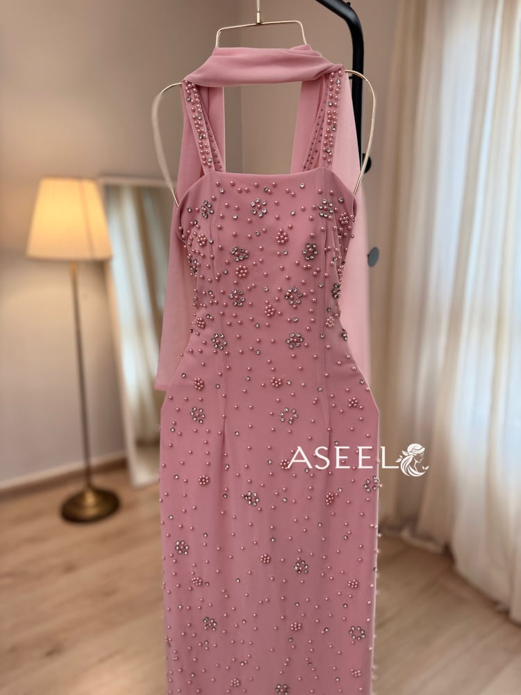 فستان وردى