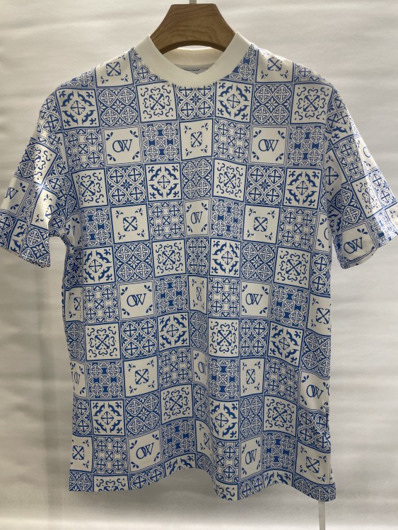 Off white T-shirt