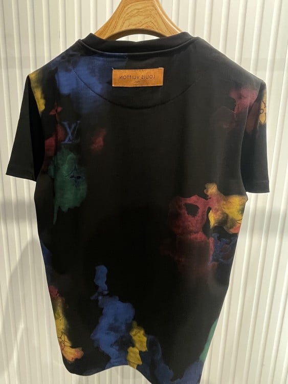 LV T-shirt